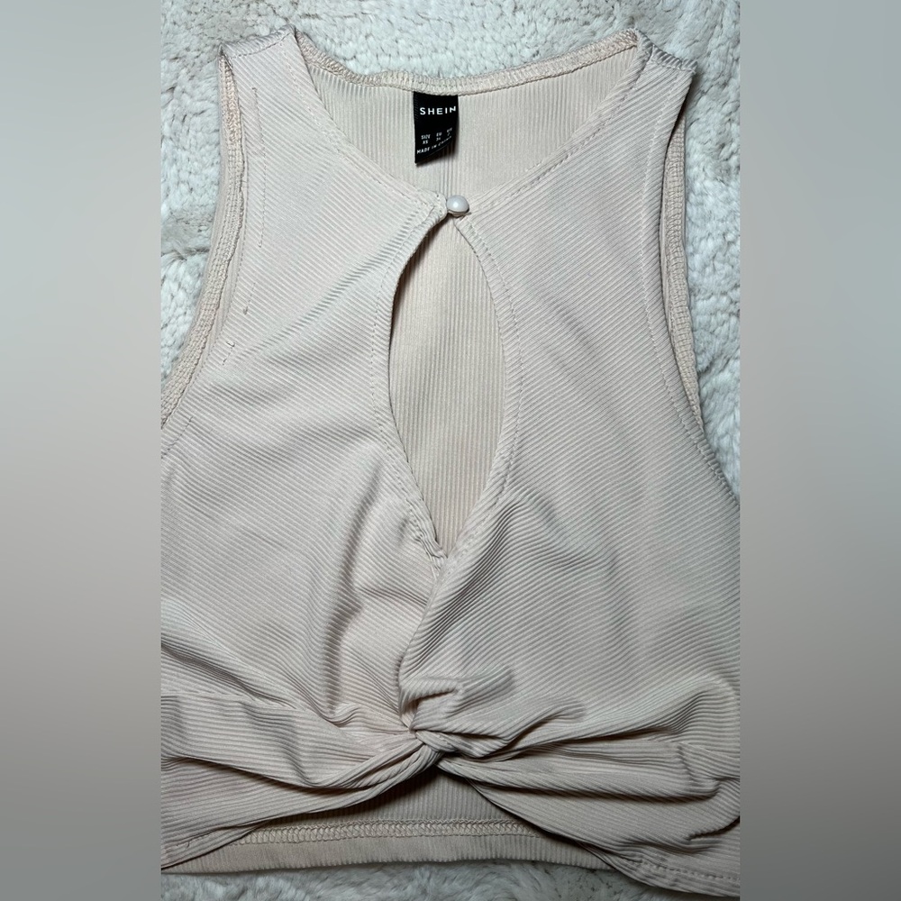 Cream Twist-Front Top - Picture 3 of 3